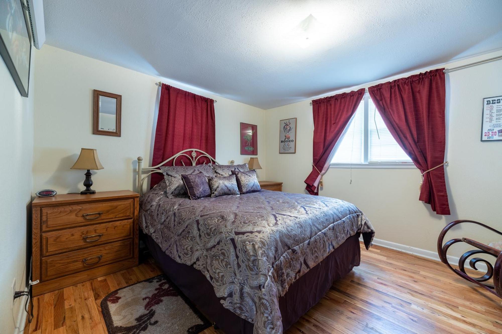 First Deadwood Cottages Chambre photo